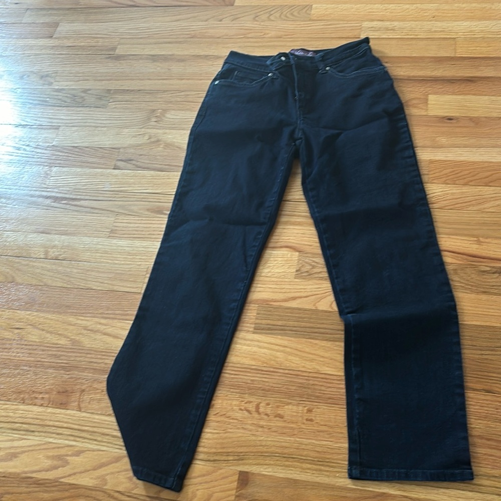 Vintage dark washed jeans also in a tan color